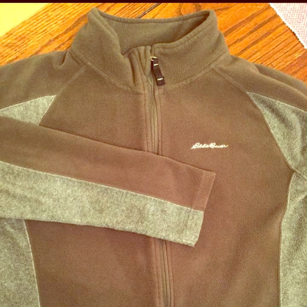 boy’s Eddie Bauer fleece jacket
